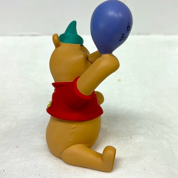 Vintage hand painted porcelain HappyBirthday Disney Winnie The Pooh figurine - Picture 4 of 8